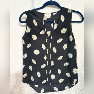 Kate Spade Black Top with White and Yellow Daisy Print